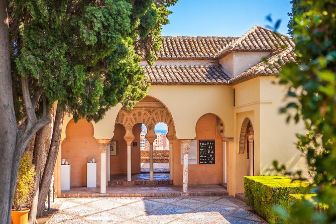 Malaga Private Walking Tour, Alcazaba & Catamaran Cruise - Pacing and timing: why the day can feel long