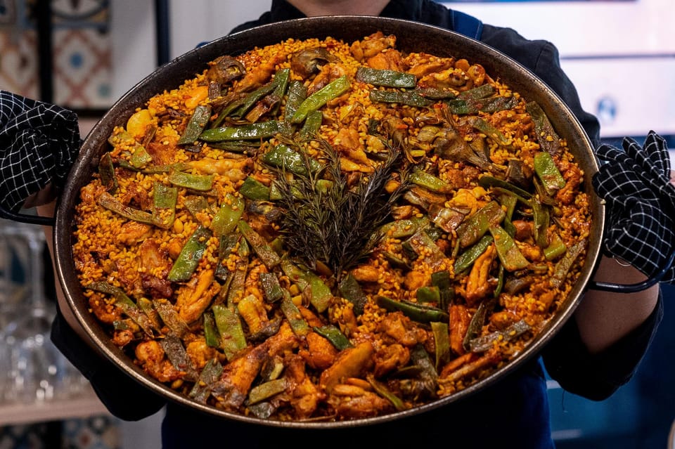 Málaga: Spanish Cooking Workshop with Paella and Sangria - Dietary Needs and Practical Comfort: What You Can Plan For