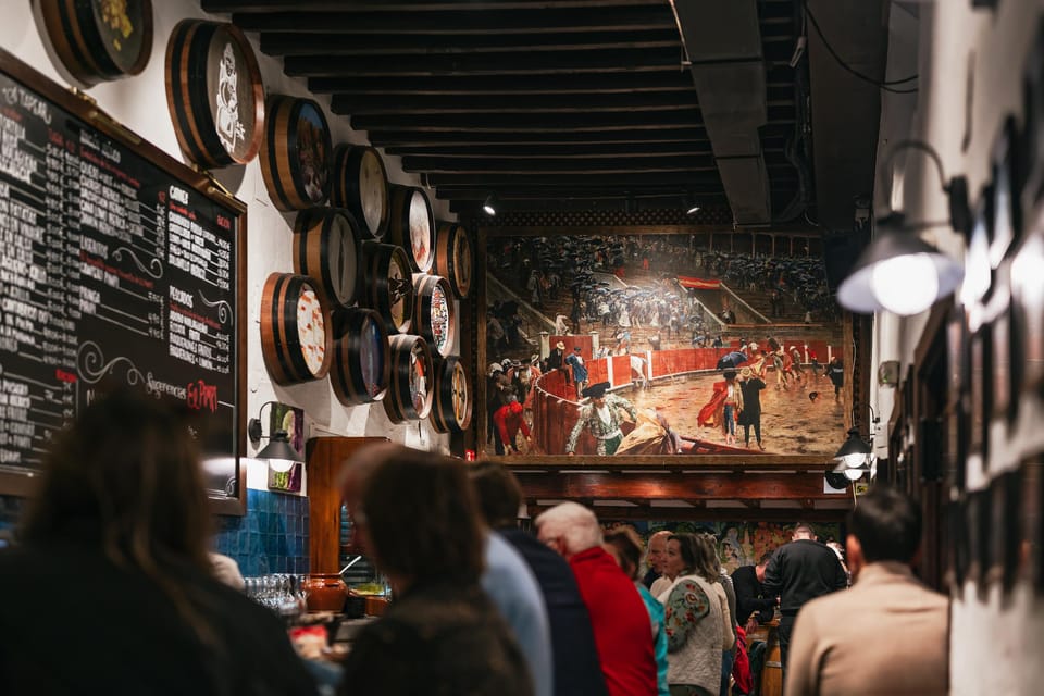 Málaga: Traditional Andalusian Tapas and Wine Tour - Key things I’d circle on your Málaga foodie map