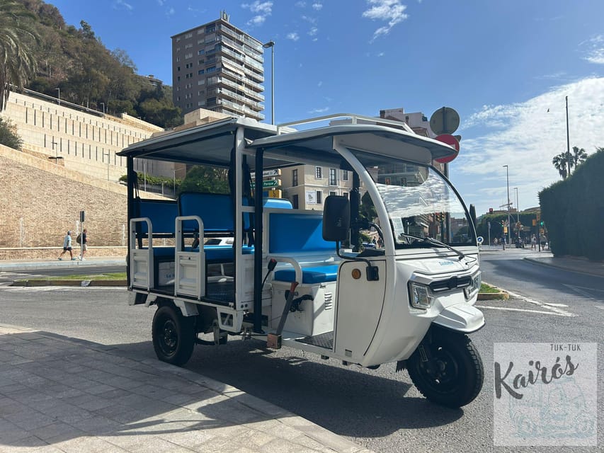 Malaga: Tuk tuk tour - The route: beaches, palaces, and viewpoint payoff