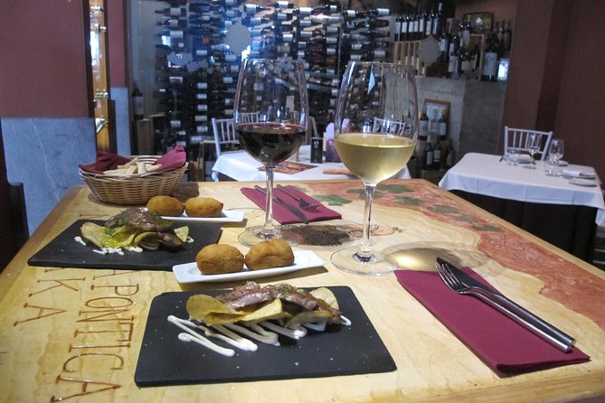 Malaga Wine & Tapas Small Group Guided Tour - Stop 3: Ultramarinos culture at Plaza Enrique Garcia Herrera 8