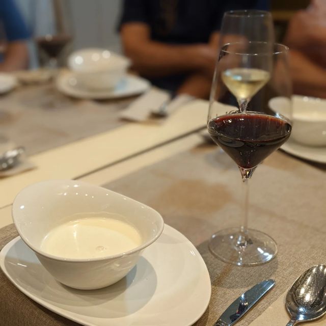 Málaga: Wine & Tapas Tour - Málaga Wine and Tapas: A 3.5-Hour Crash Course in How Locals Eat