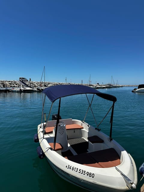 Marbella: Puerto Banús Boat Rental with No License Needed - Who this Puerto Banús boat rental suits best