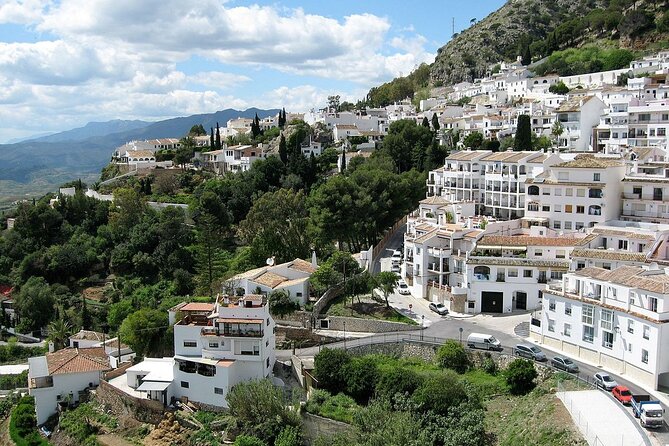 Mijas: Panoramic city tour in an electric Tuk Tuk - Value for money: 38.71 per group for a private orientation