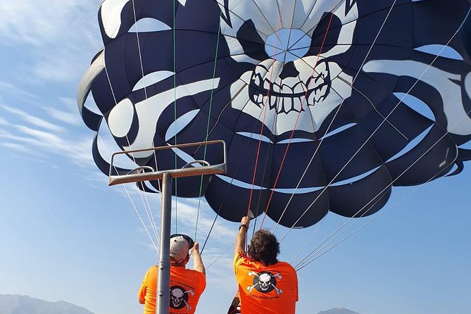 Parasailing in Fuengirola - The Highest Flights on the Costa - Pairing flights: the 200kg rule matters more than you think