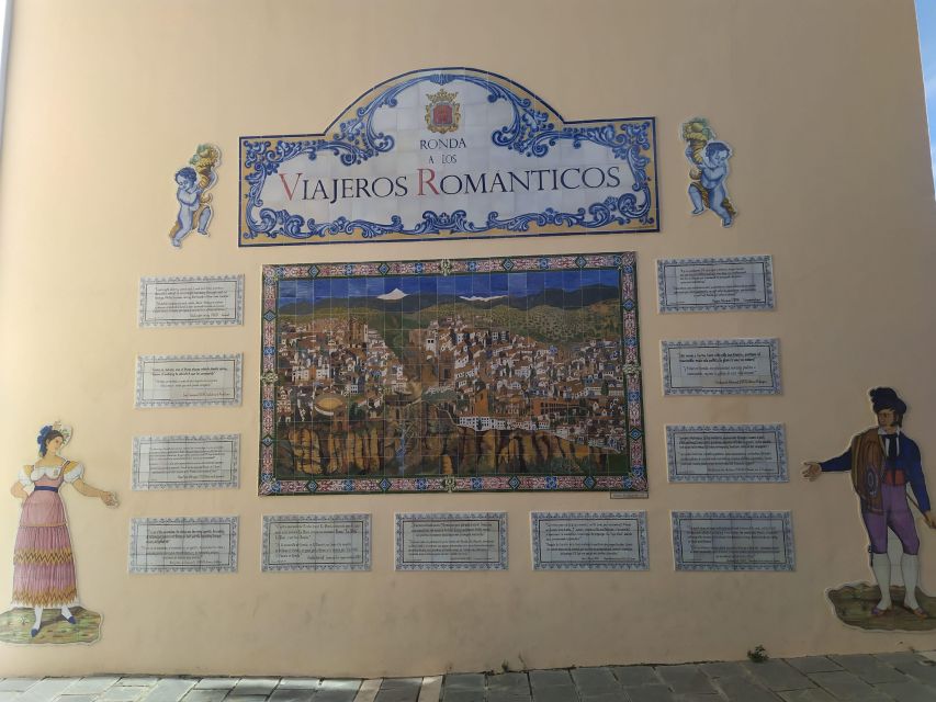 Ronda: 2-Hour Private Walking Tour - Paseo de Ernest Hemingway: The Statue and the American Connection