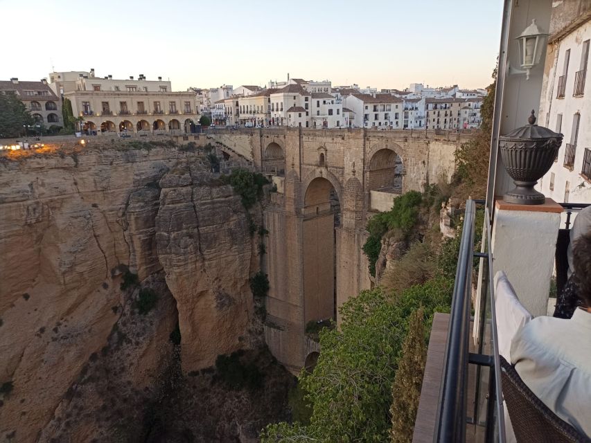 Ronda: Guided Walking Tour with English or Spanish Guide - Quick hits before you go