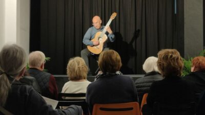 Ronda: Spanish - Classical & Flamenco - Guitar Concert - The Musical Instruments Exhibition: the perfect warm-up