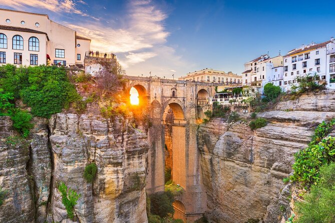 Ronda Village Guided Tour from Costa del Sol - The real deal: what this Ronda day trip is like from Costa del Sol