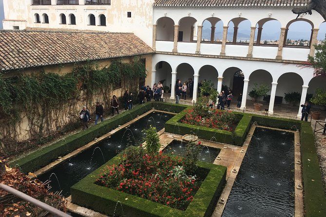 Semi Private Tour to the Alhambra from Nerja - Alhambra stop: 3 hours with an official guide and your entry ticket