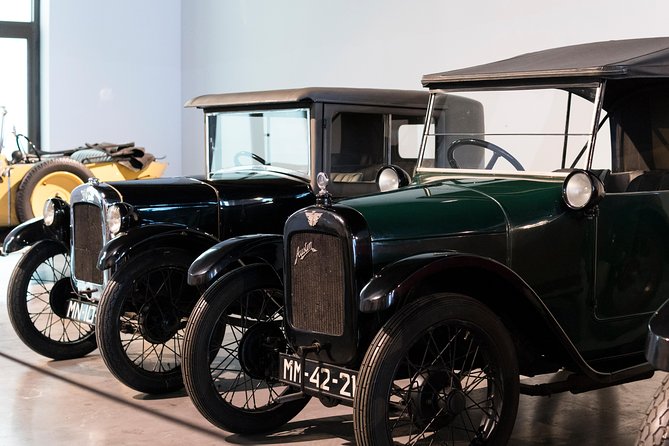 Skip the Line: Malaga Automobile and Fashion Museum Entrance Ticket - Finding the best flow in a museum built for your pace