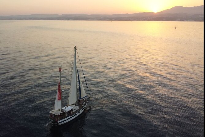 Sunset Sailing Experience in Estepona - Sunset sailing off Estepona: why the timing matters