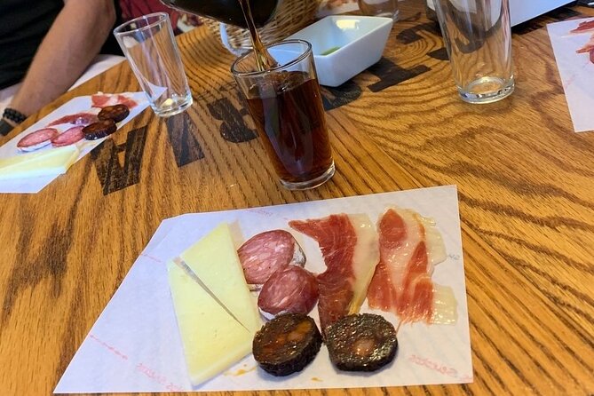 Taste of Malaga Tour : Tapas, History and Local Customs - Calle Larios to Full Lunch: What Makes This Tour Work